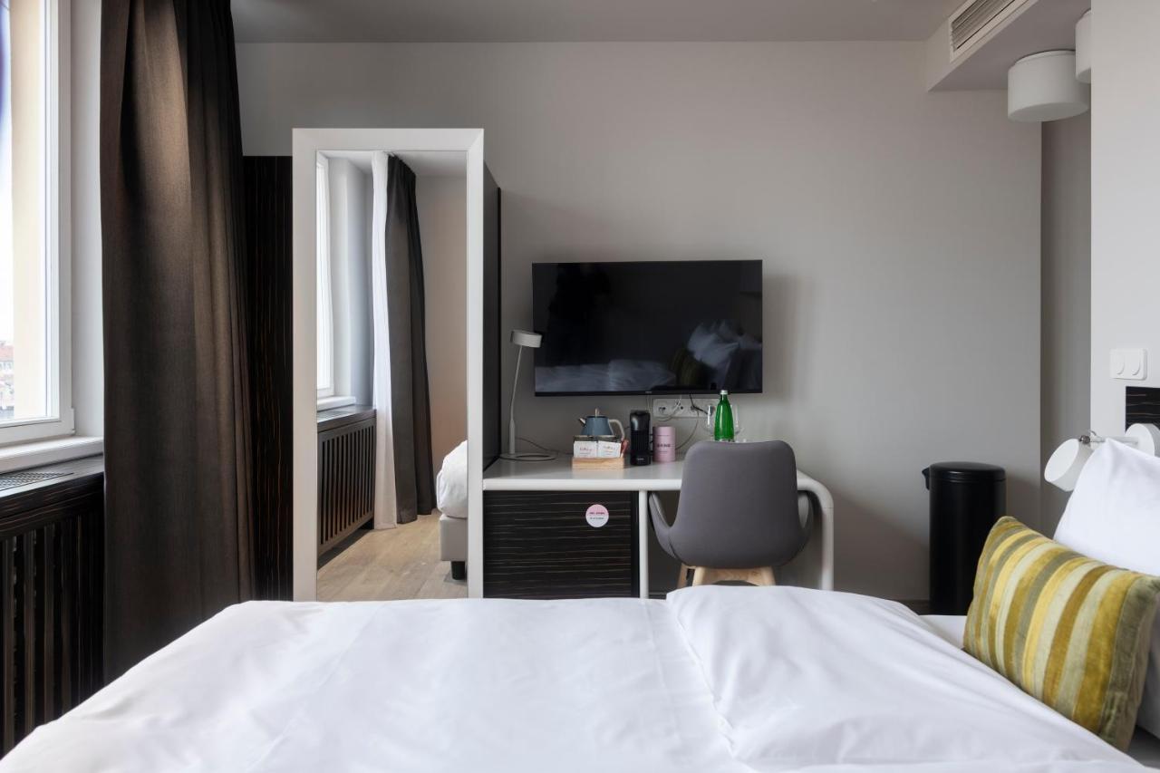 Numa Prague Poise Aparthotel Bagian luar foto