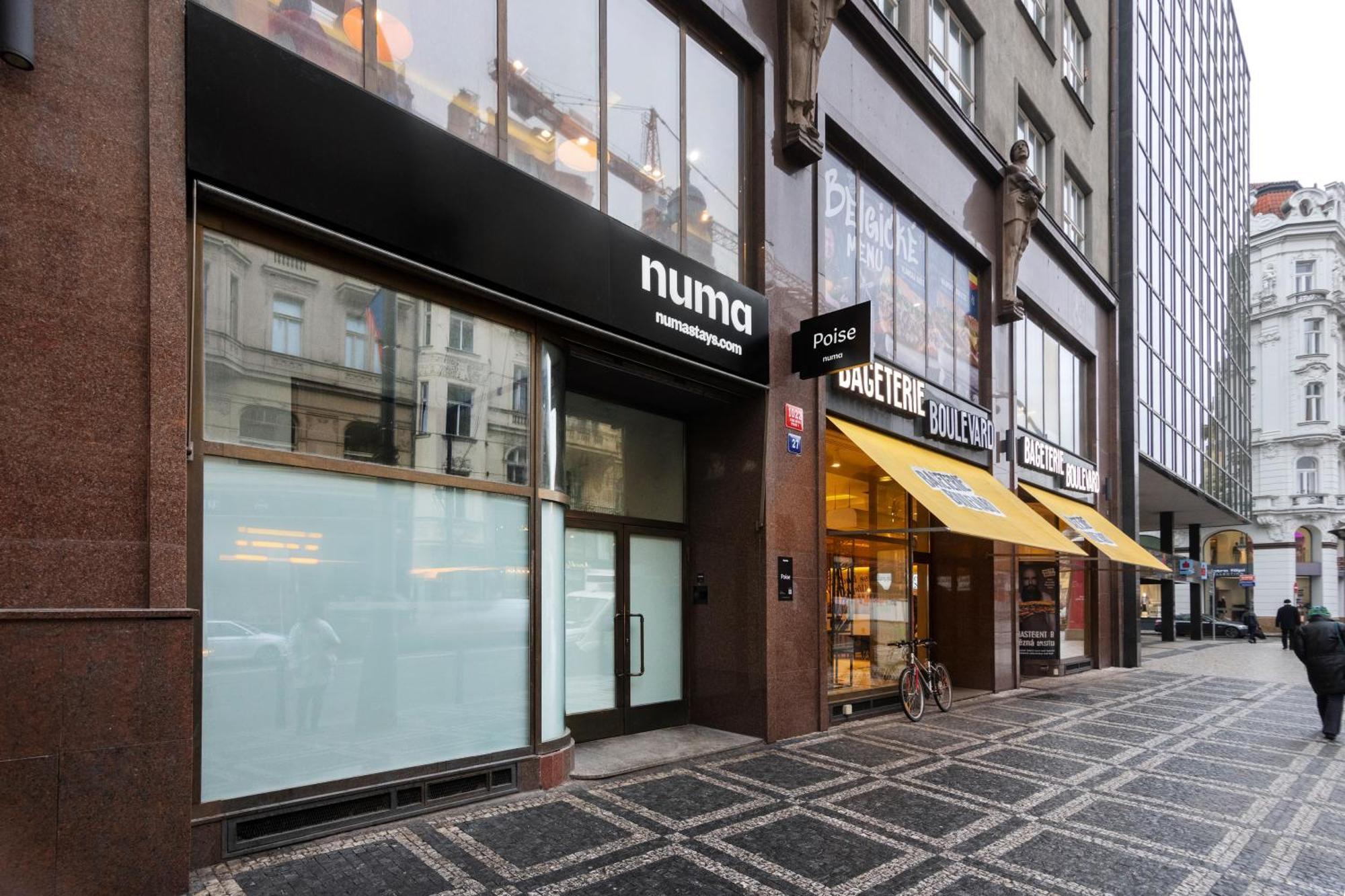 Numa Prague Poise Aparthotel Bagian luar foto